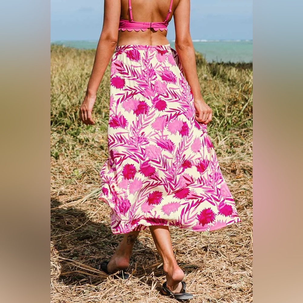 Pink Floral Cupshe Skirt, can be worn as a cover up as well